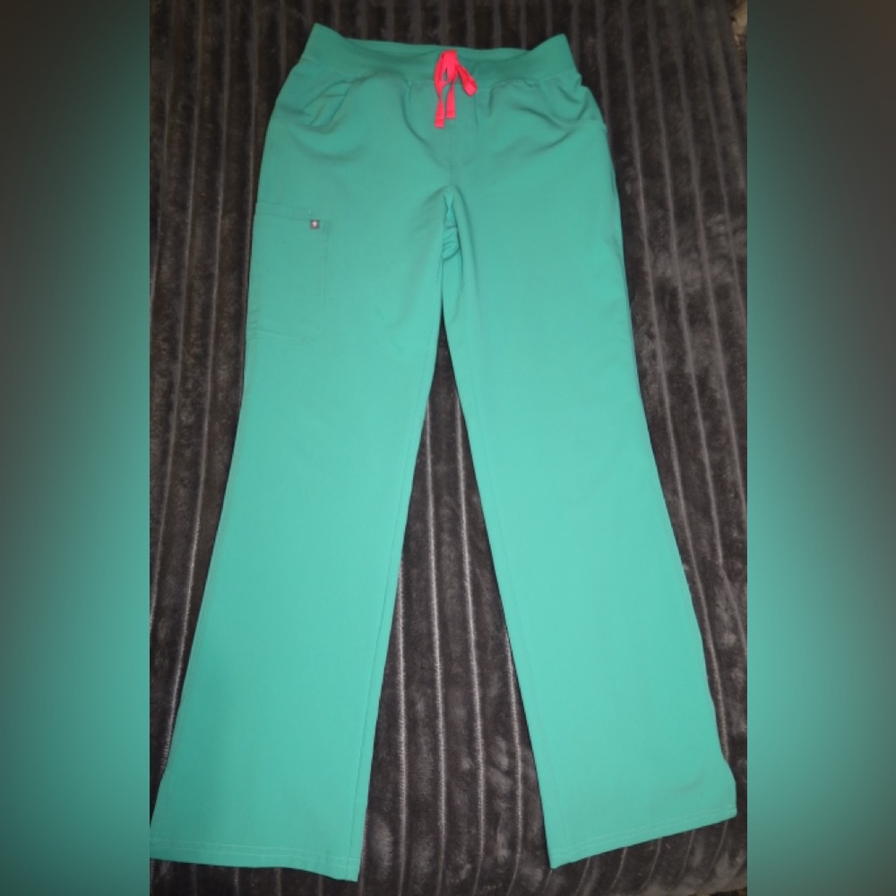 Figs surgical green scrub pant